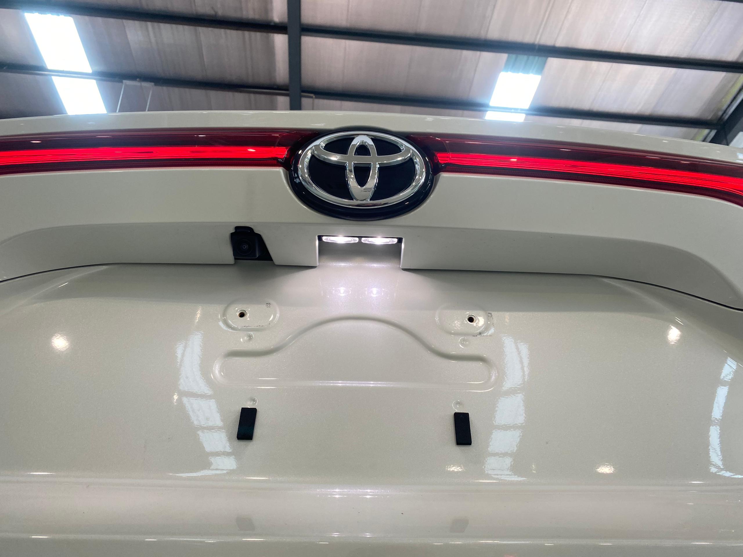 UNREGISTER TOYOTA HARRIER 2.0Z