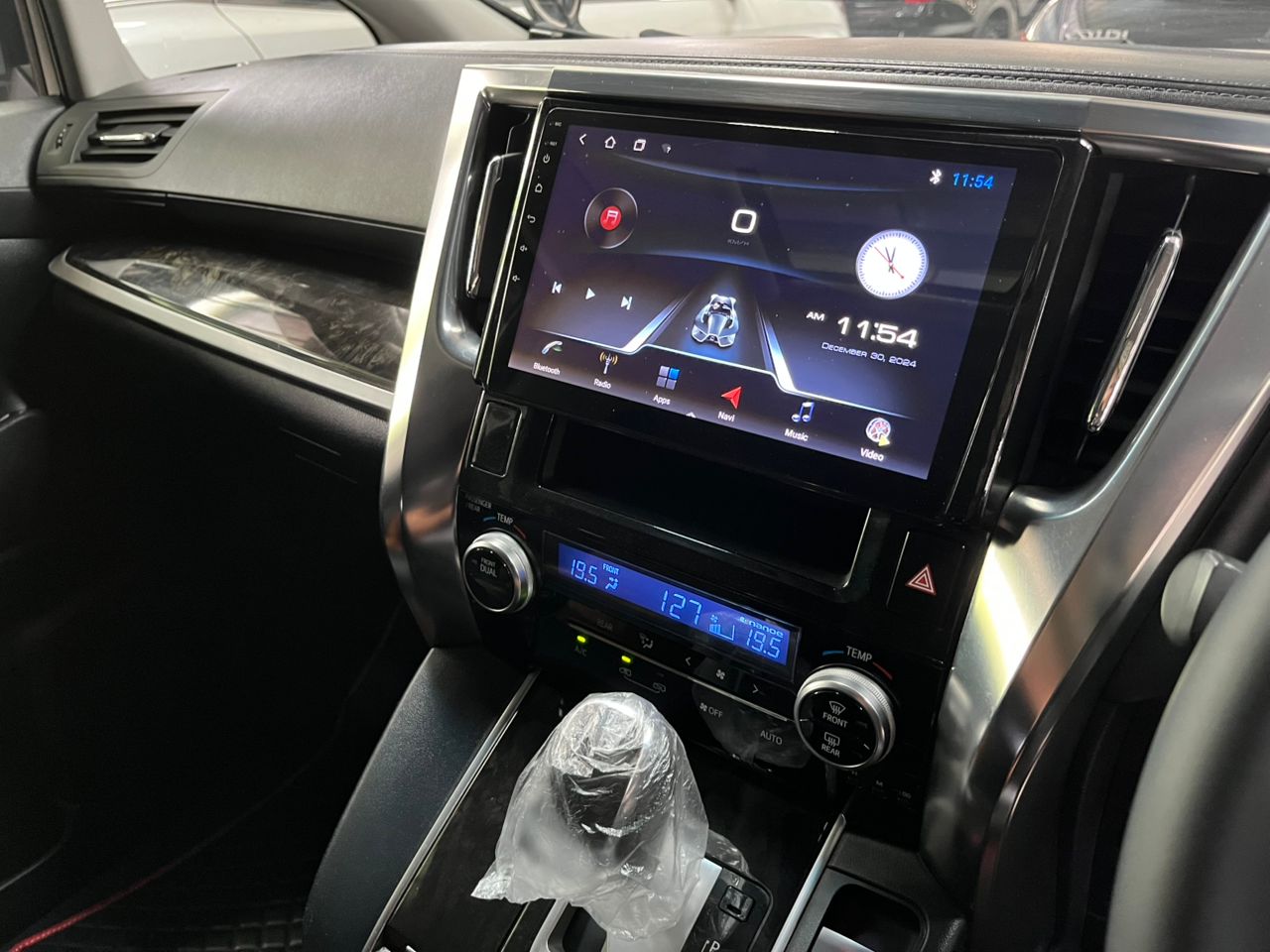 TOYOTA ALPHARD 2.5