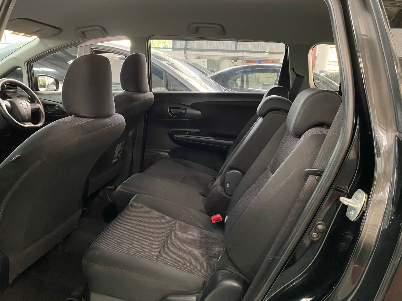 VGL2690 TOYOTA WISH 1.8X 4WD