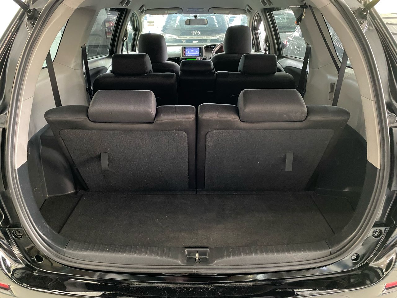 VGL2690 TOYOTA WISH 1.8X 4WD