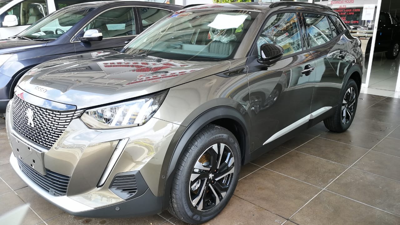 NEW PEUGEOT 2008