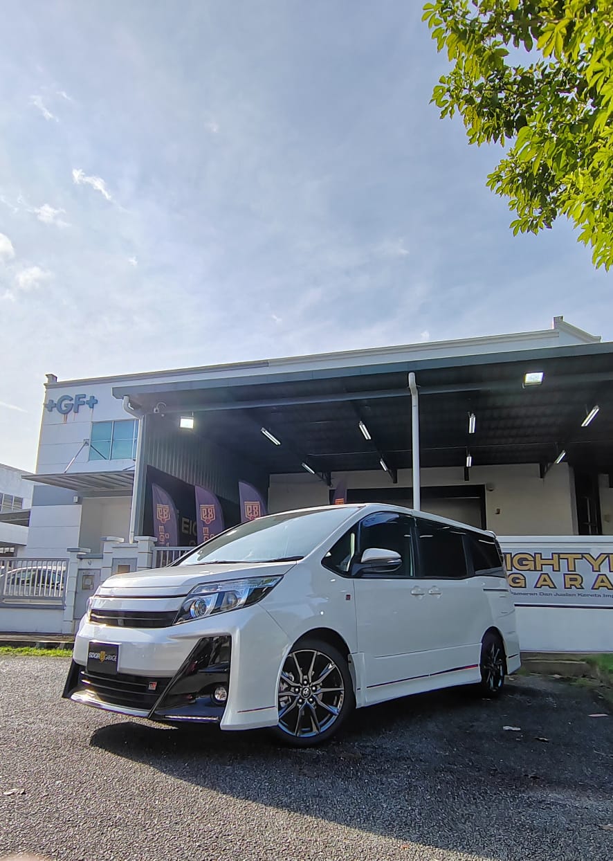 UNREGISTER TOYOTA NOAH SI GR SPORT