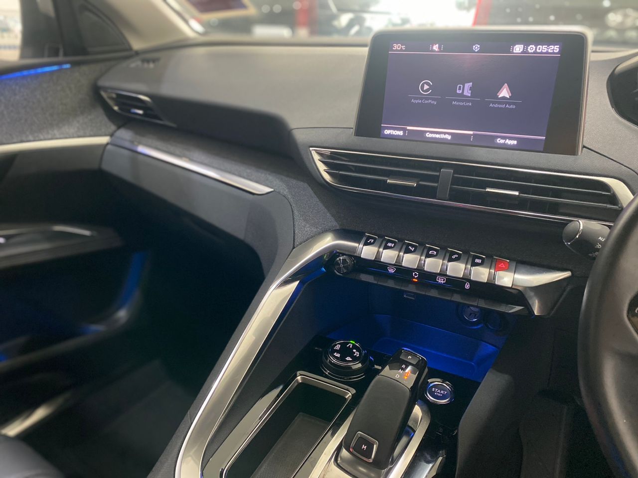 AMC2080 PRE-OWNED UNIT PEUGEOT 3008