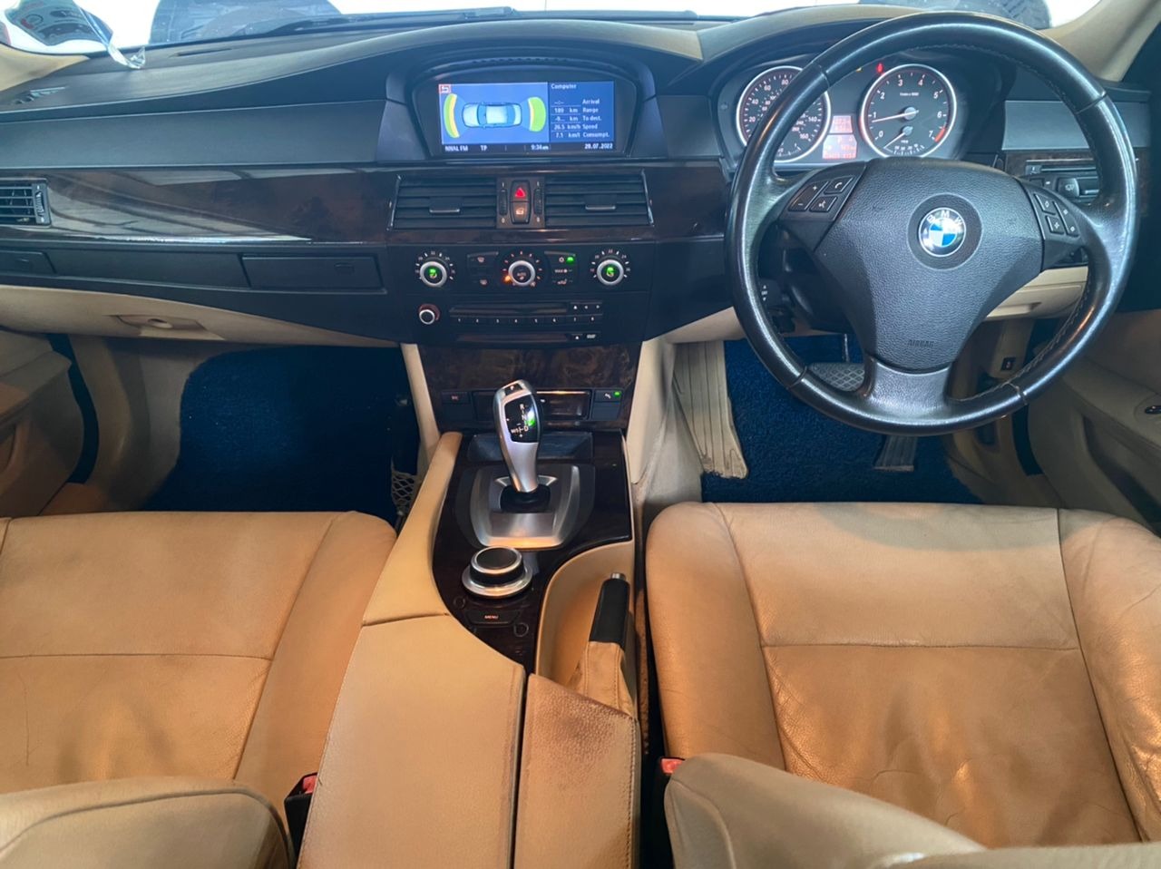 WXV1163 BMW 523I SE (A)