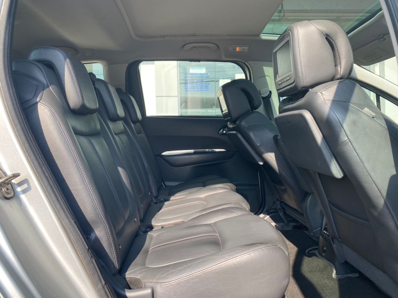 JPG8805 PEUGEOT 5008