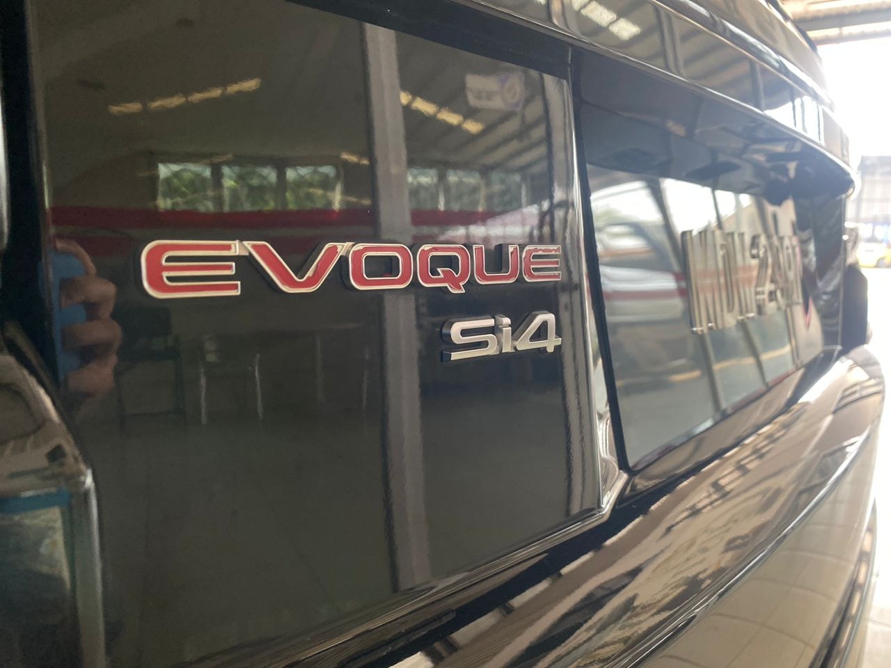 MDM2997 RANGE ROVER EVOQUE SI4 2.0
