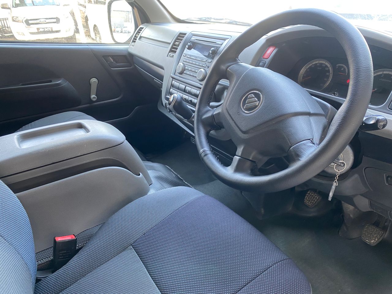 [JKP888] WITHOUT NO FOTON VIEW C2 HIGH ROOF 2.0 PETROL