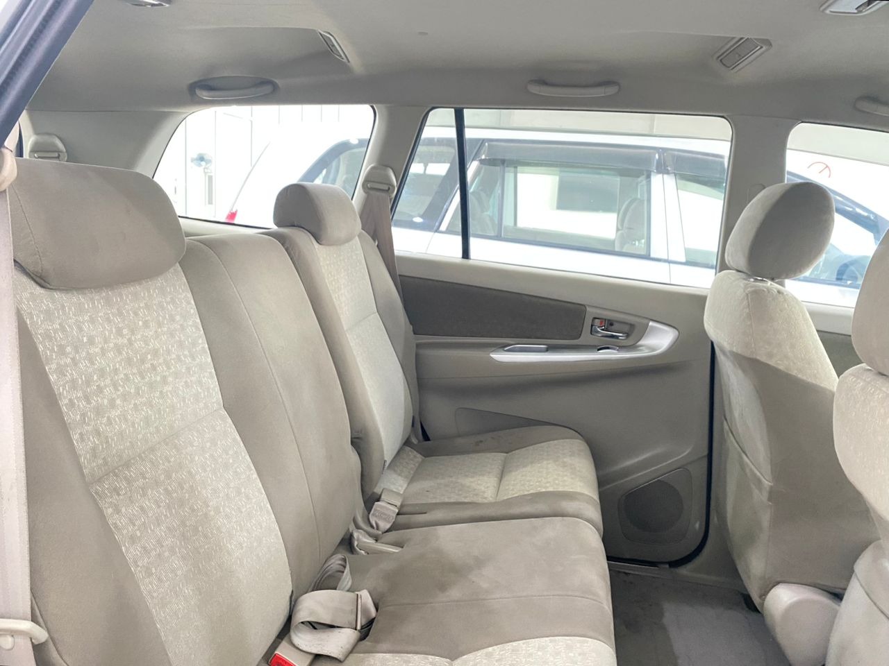 WC3427H TOYOTA INNOVA 2.0E (M)