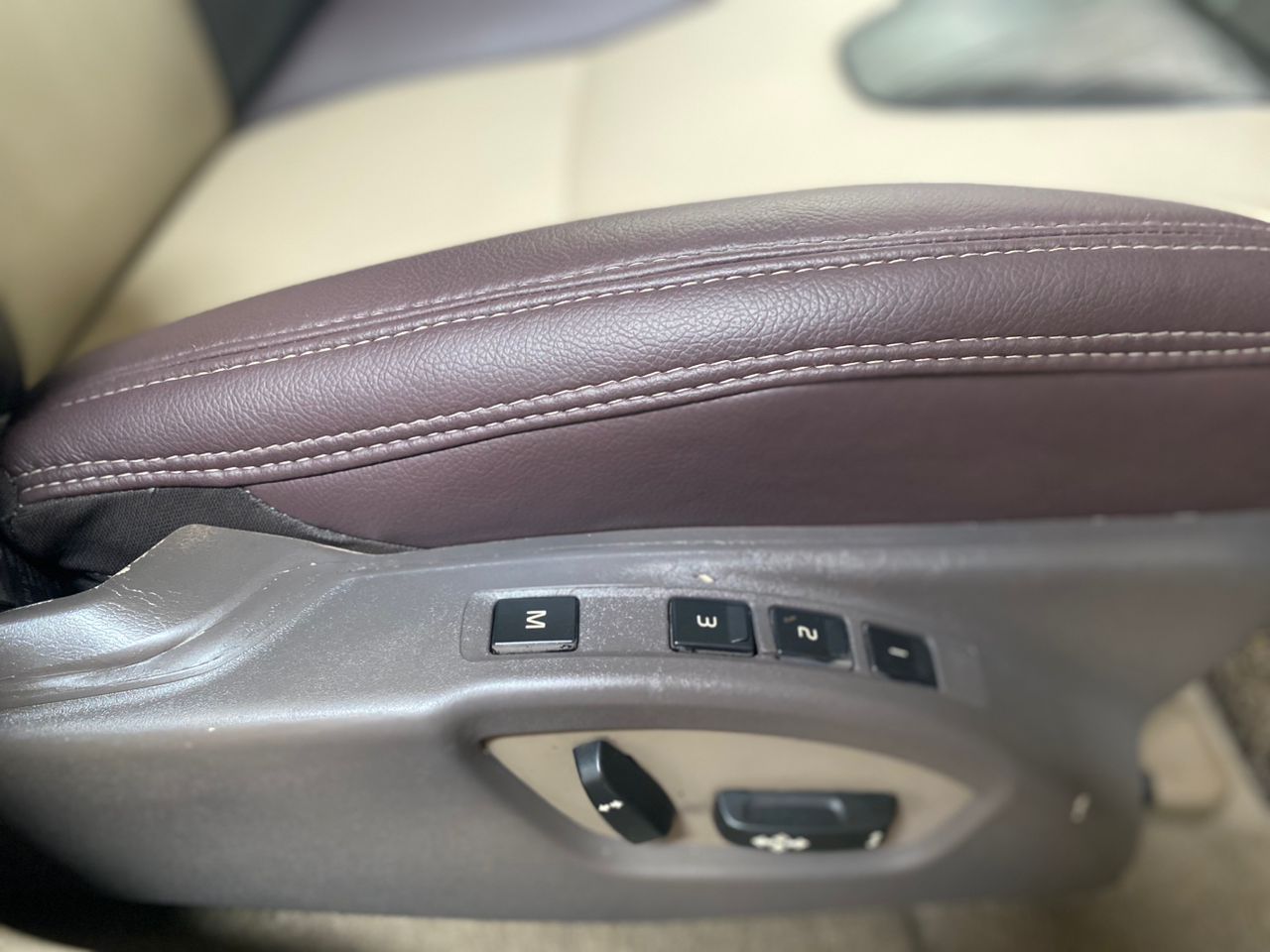 WSV383 VOLVO XC60 T6 AWD