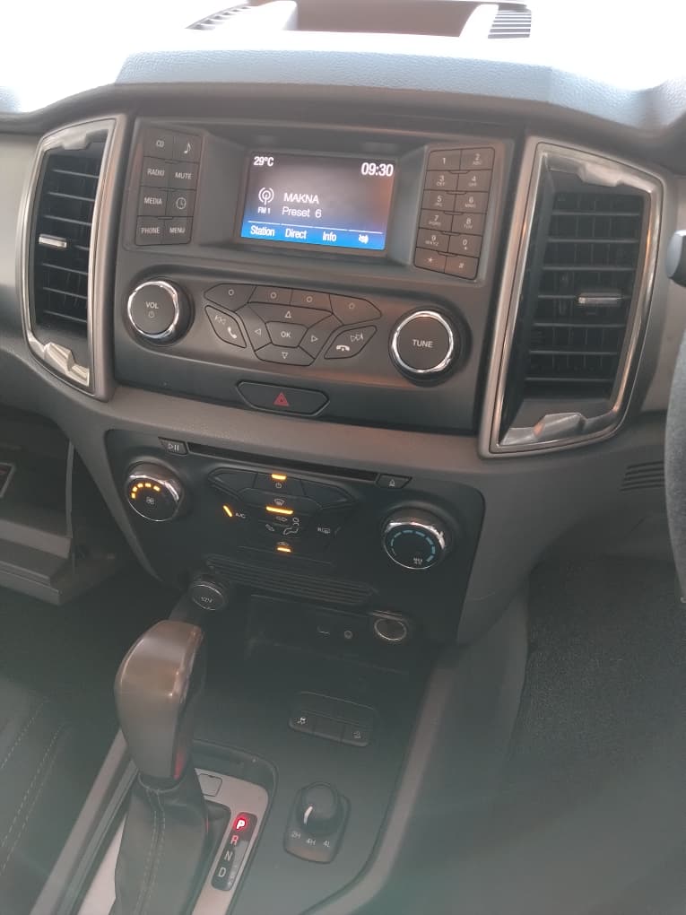 JRQ3090 FORD RANGER 2.2L XLT 4WD AT