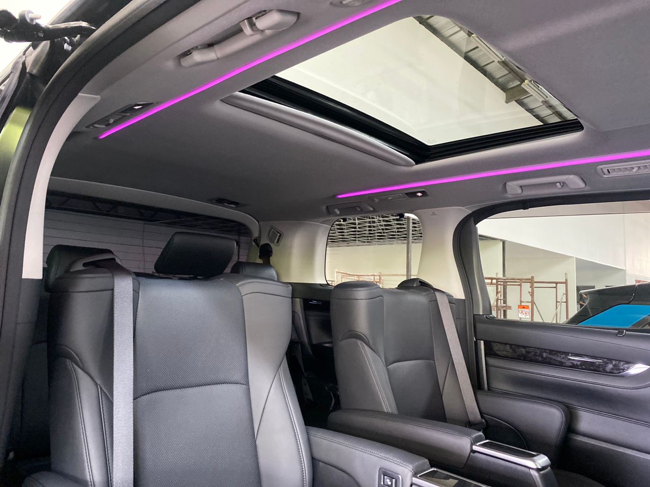 UNREGISTER TOYOTA ALPHARD 2.5SC