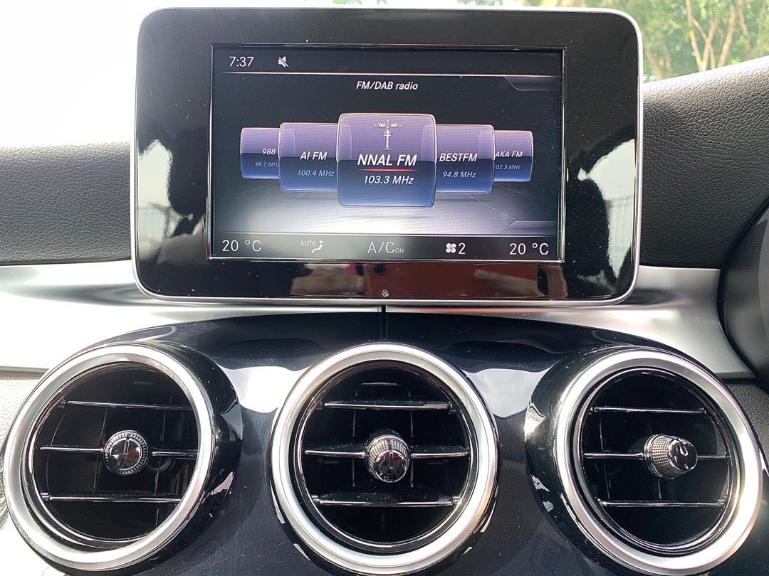 Mercedes Benz C200 SE