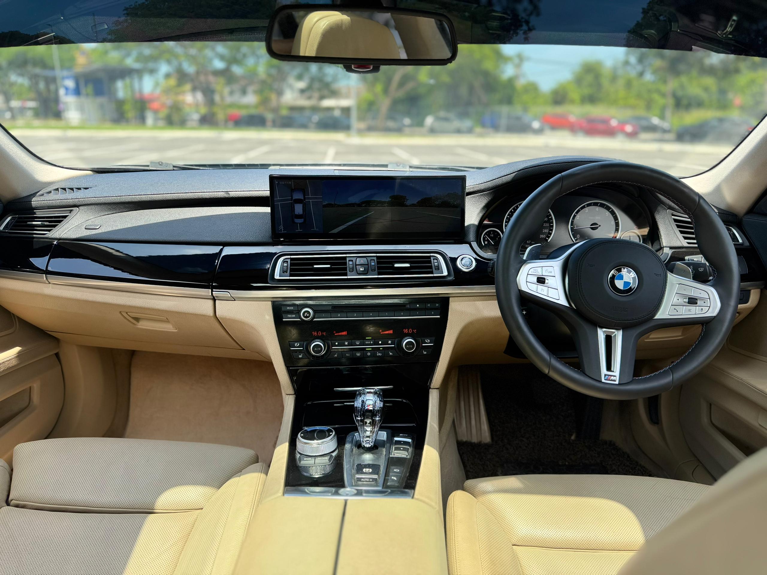 NBOS8889 BMW 740LI