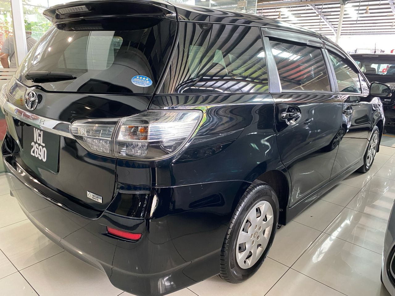 VGL2690 TOYOTA WISH 1.8X 4WD