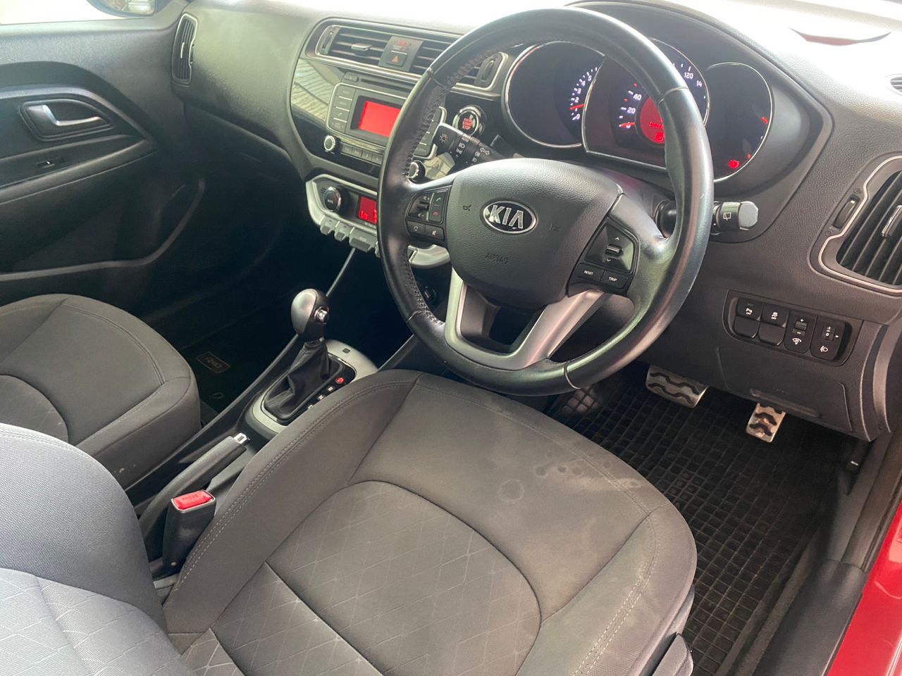 JMD3456 KIA RIO UB