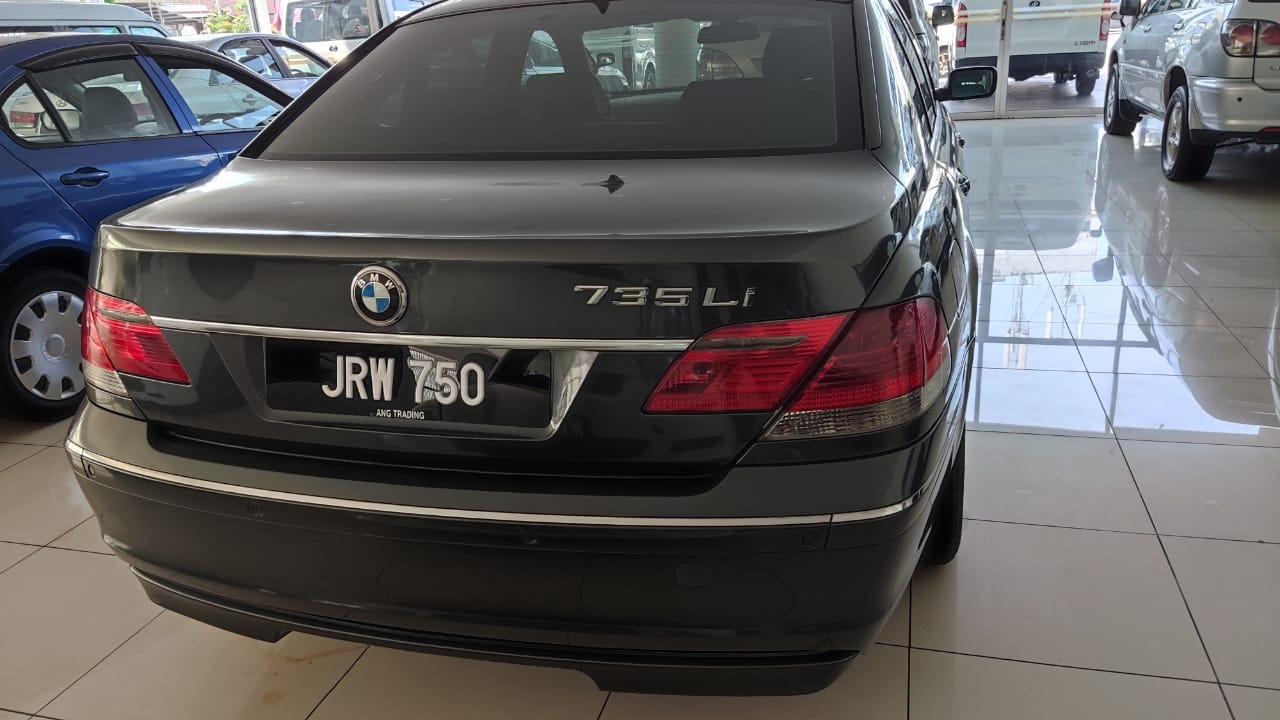 JRW750 BMW 735i