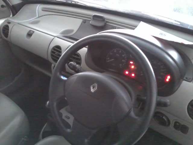 Renault kangoo 1.4cc - JJS 7776 (2006)