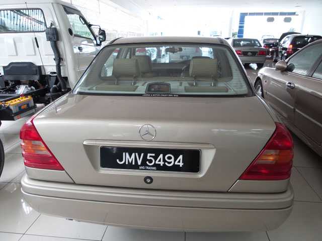 MERCEDES BENZ C200A