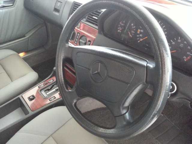 MERCEDES BENZ C200A