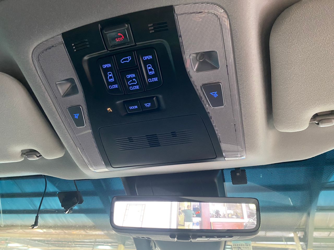 UNREGISTER TOYOTA ALPHARD 2.5SC
