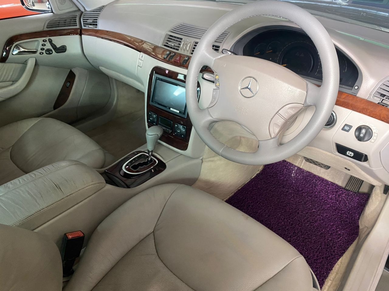 NDF5855 MERCEDES BENZ S320 (CBU)