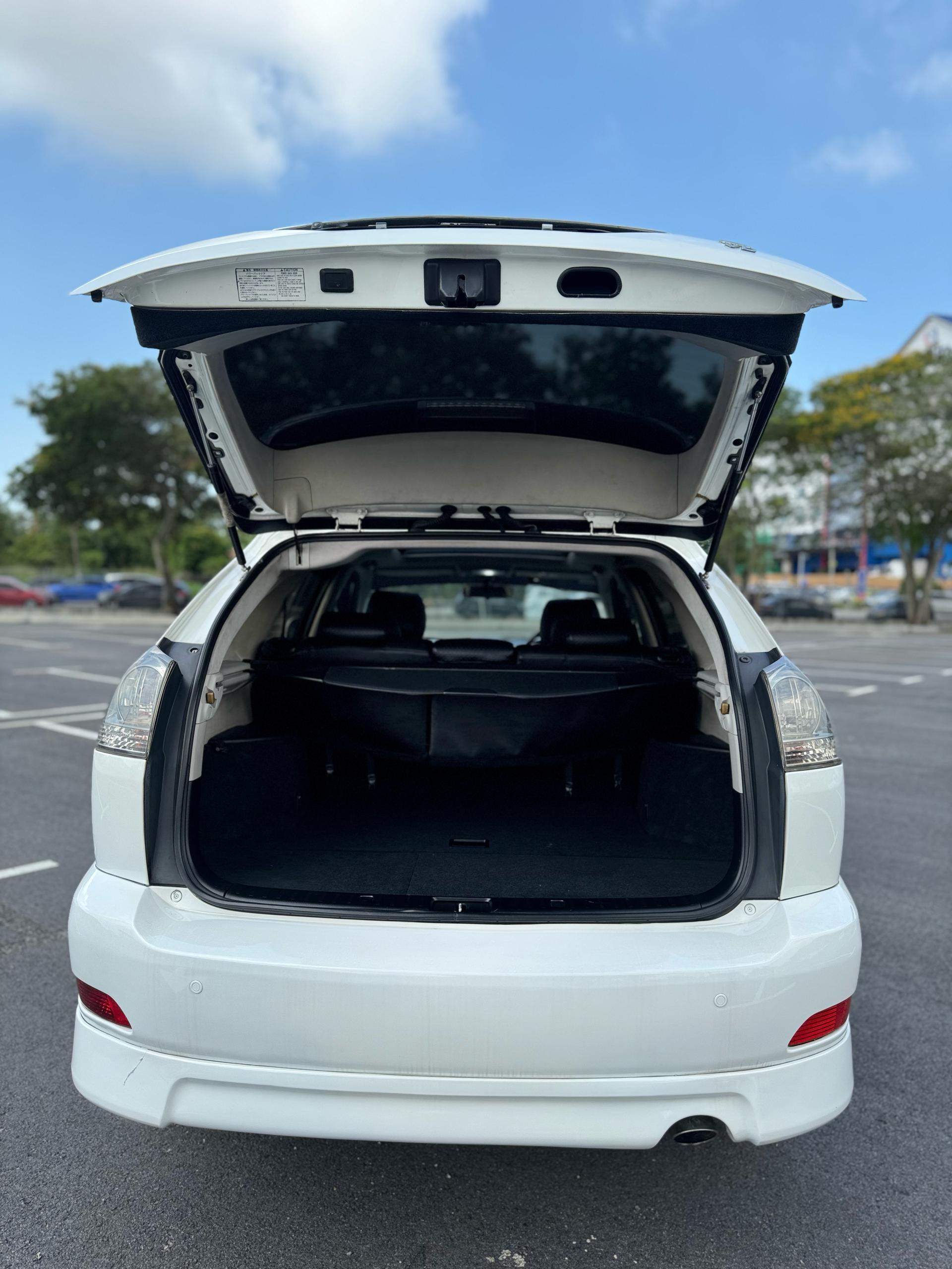 TOYOTA HARRIER (A) C.C 3.0
