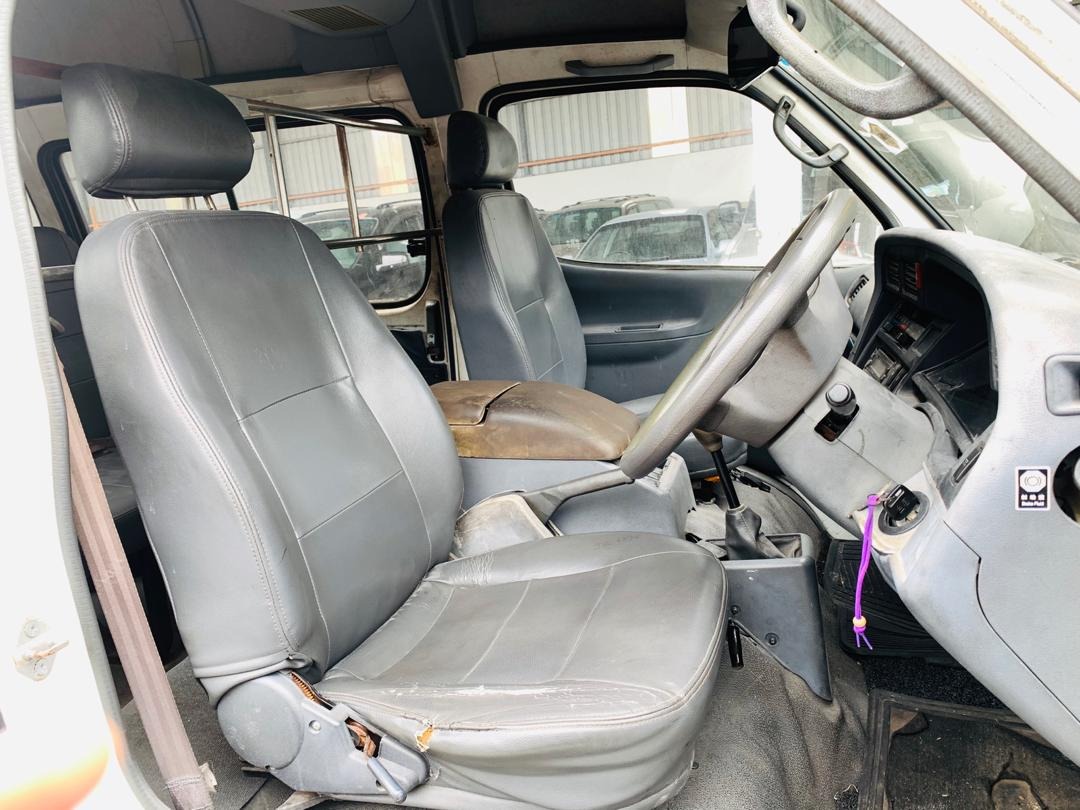 ERA JINBEI WINDOW VAN
