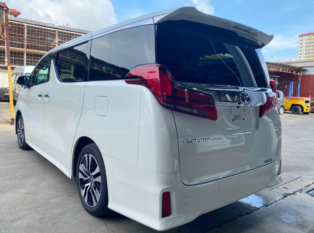 TOYOTA ALPHARD 2.5 SC