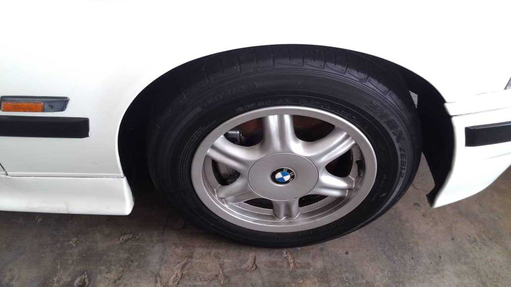 JGL5002 BMW 3281 (A)