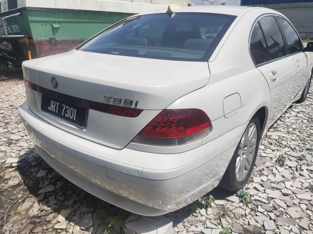 JRT7301 BMW 730LI SE (A)