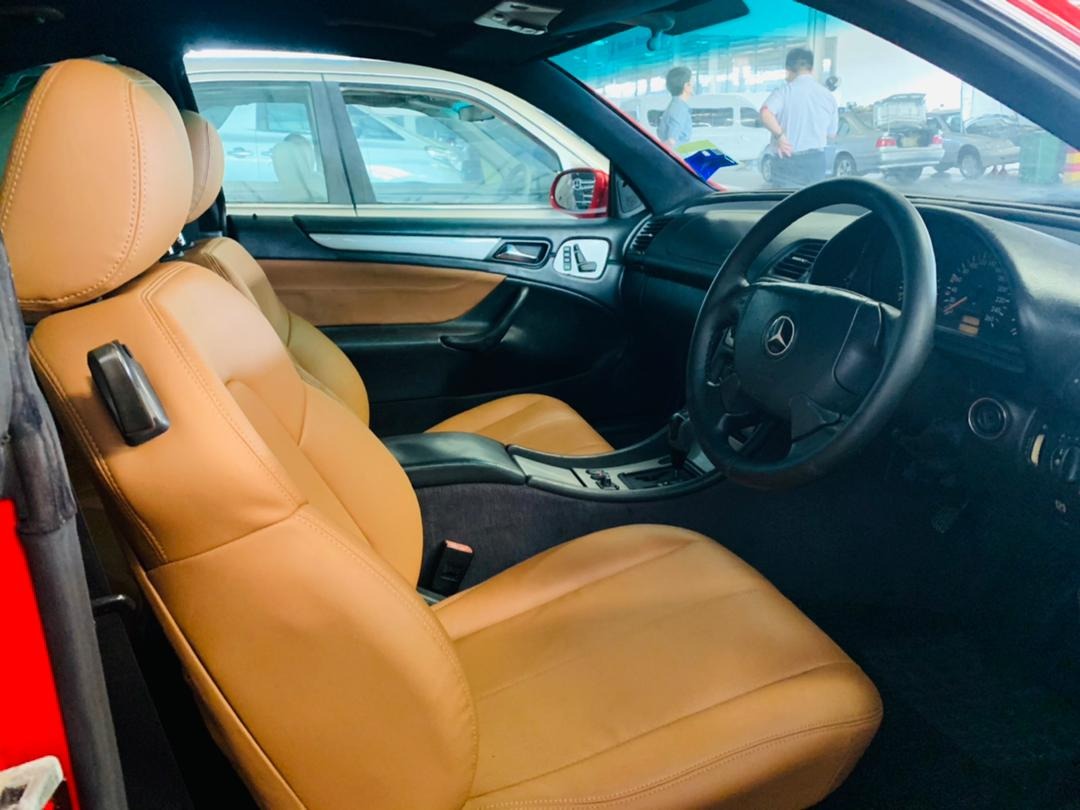 MERCEDES BENZ CLK230