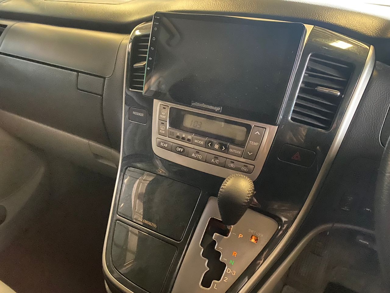 WA6144H TOYOTA ALPHARD 3.0