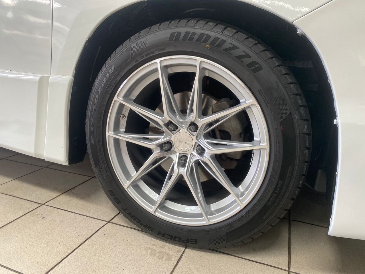 JSY9878 TOYOTA VELLFIRE 3.5 WELCAB