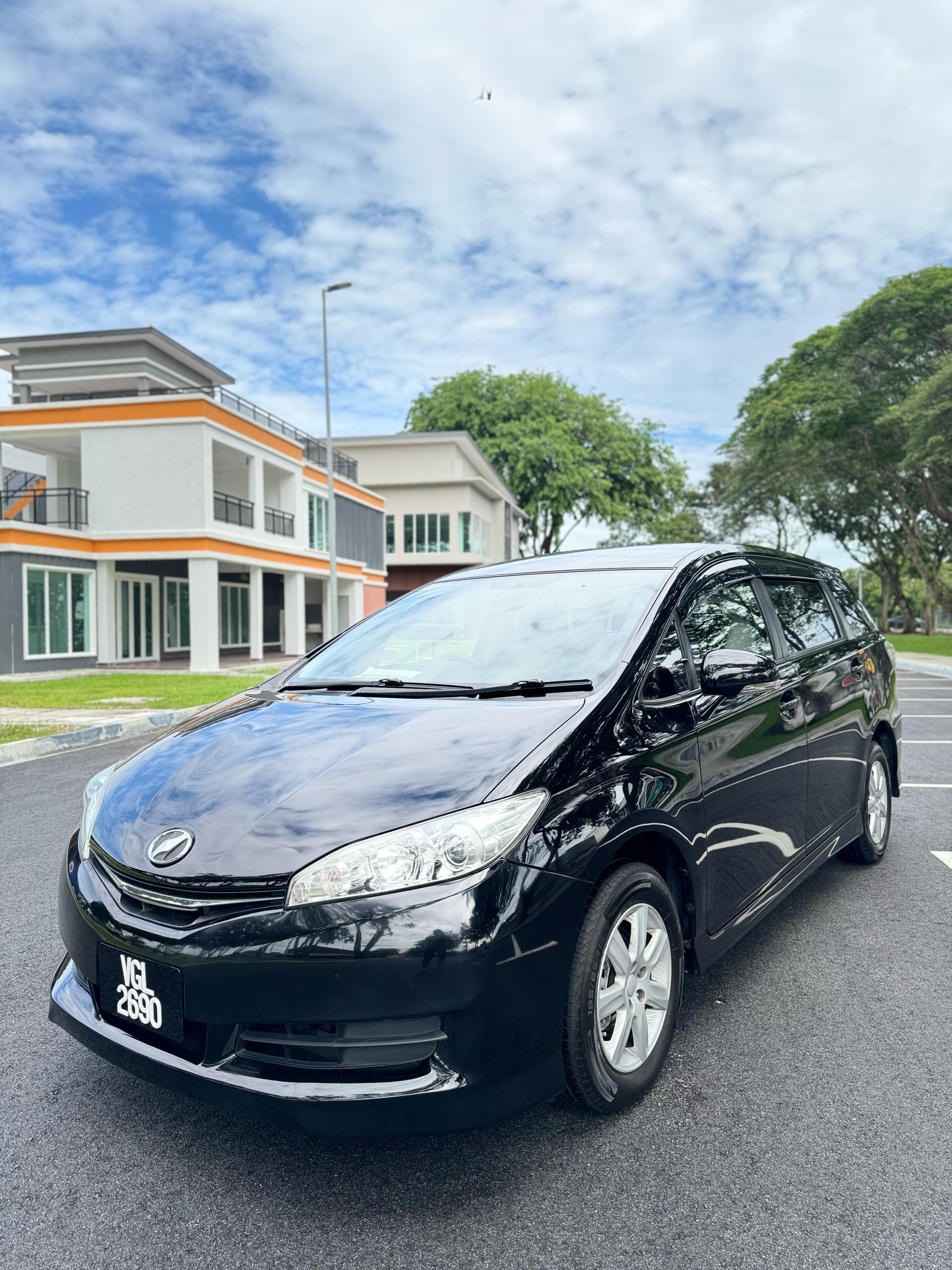 VGL2690 TOYOTA WISH (A)