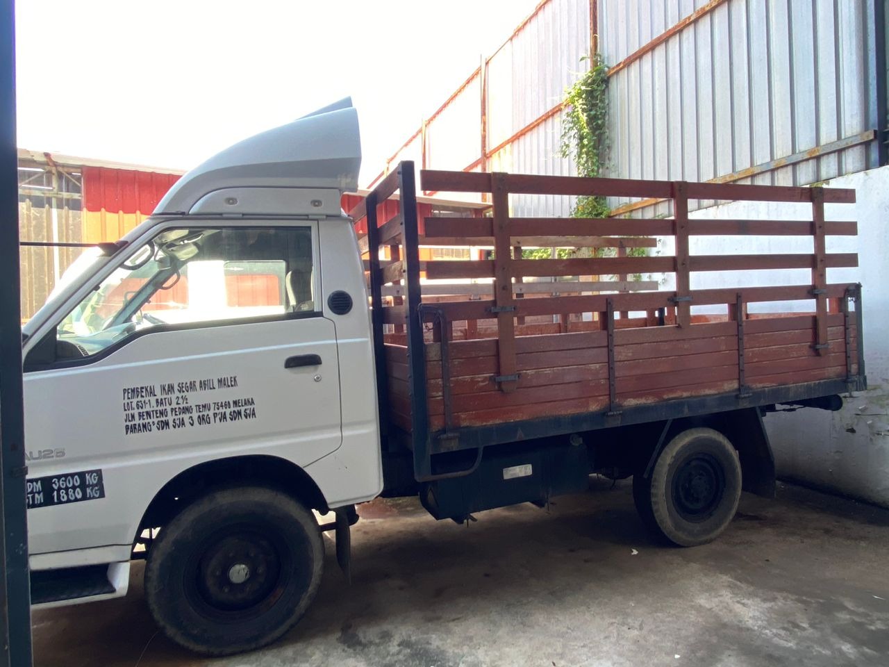 WYJ6963 INOKOM LORIMAS