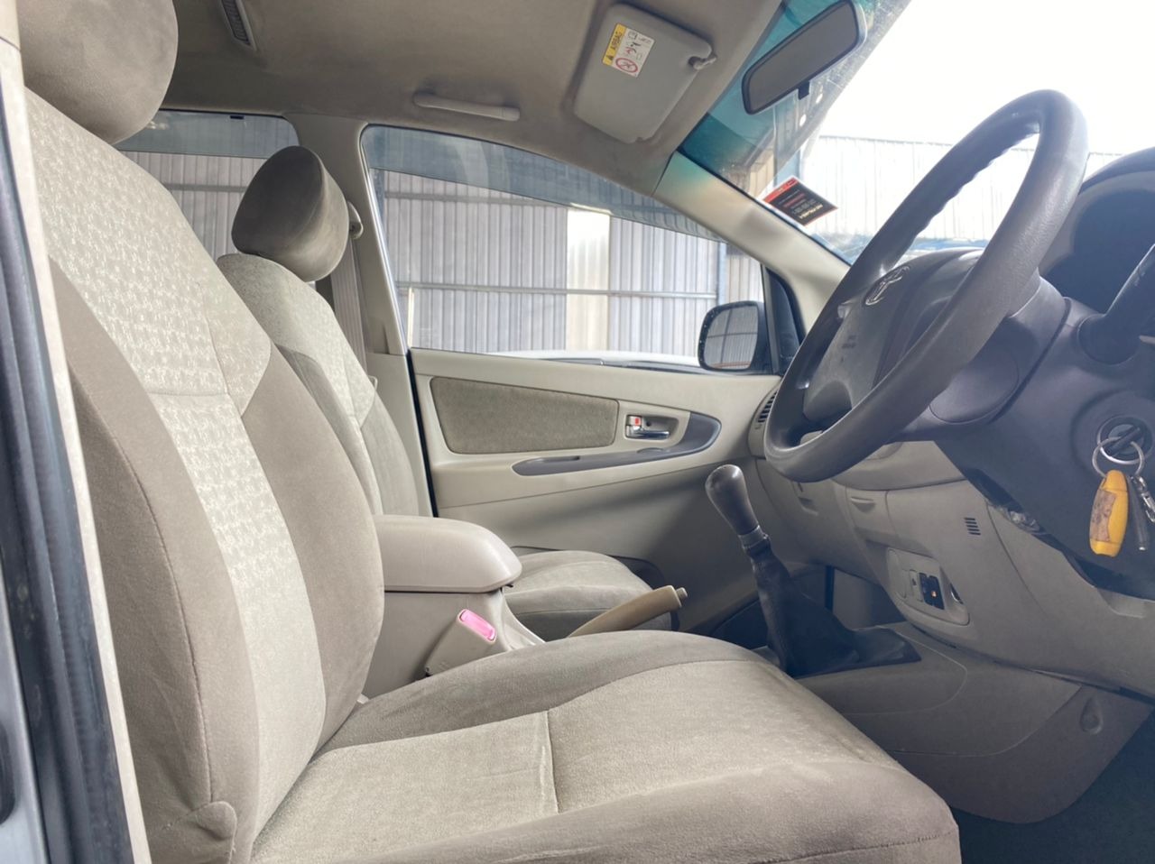 WC5207G TOYOTA INNOVA 2.0E (M)