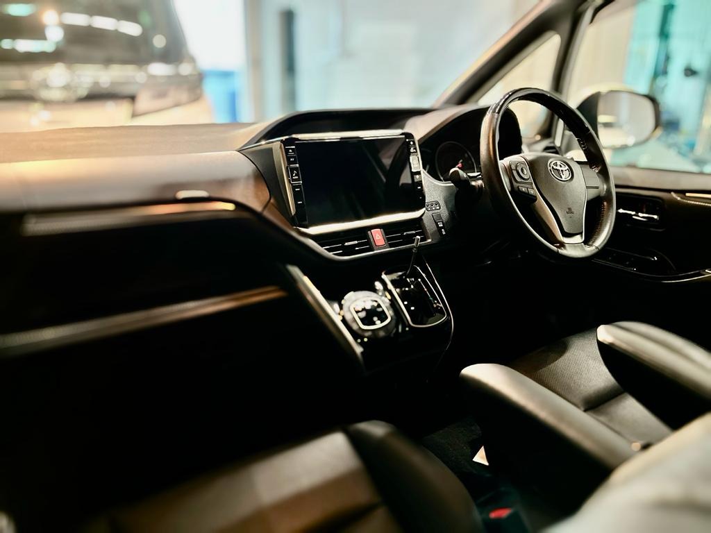 UNREGISTER TOYOTA ESQUIRE 2.0