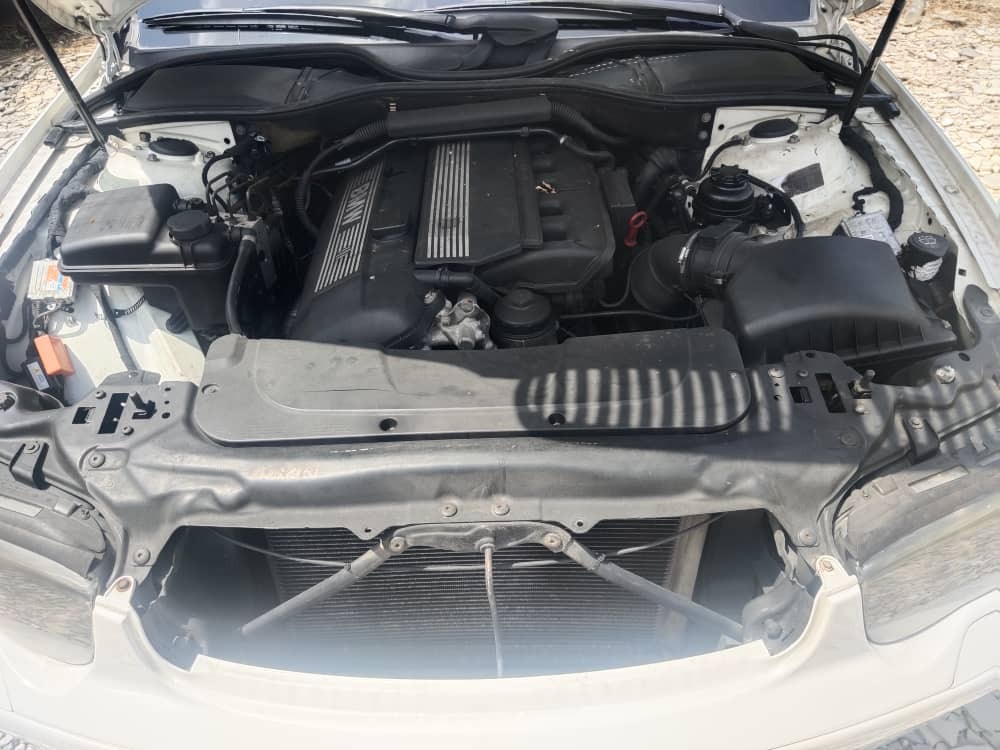 JRT7301 BMW 730LI SE (A)