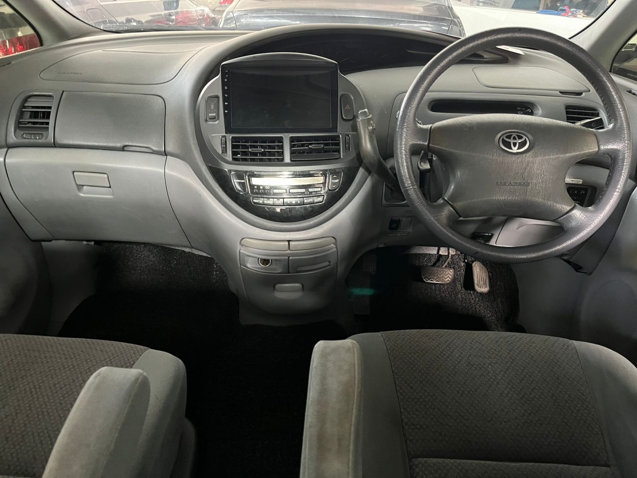 WPQ1984 TOYOTA ESTIMA 3.0
