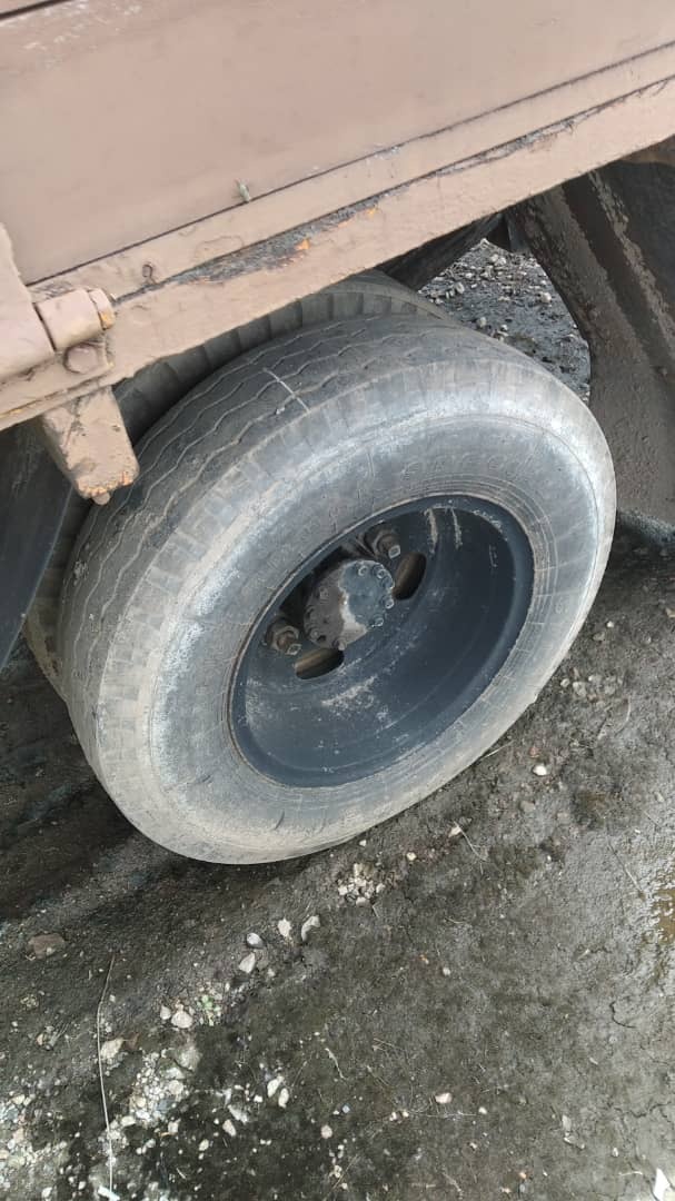 FORD TRADER 3 TON C/C