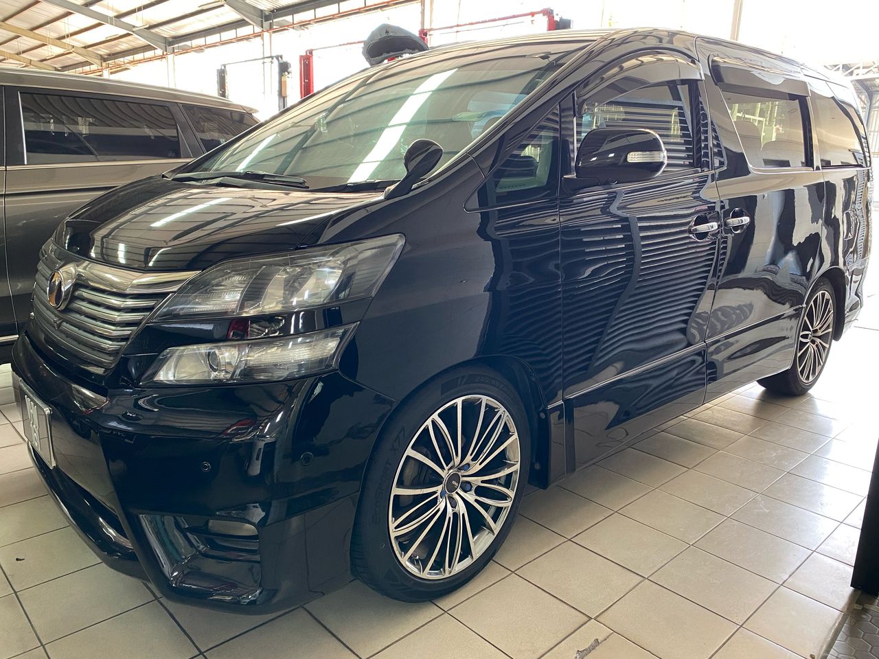 VHW161 TOYOTA VELLFIRE 2.4 (A)
