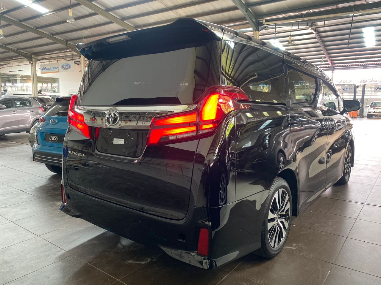 UNREGISTER TOYOTA ALPHARD 2.5SC