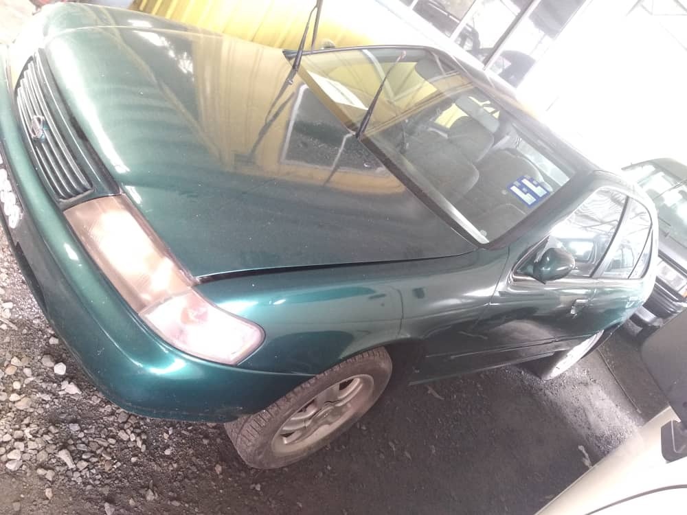 Nissan Sentra 1.6 (M)