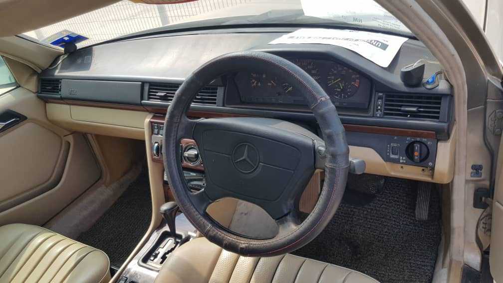 Mercedes Benz E280