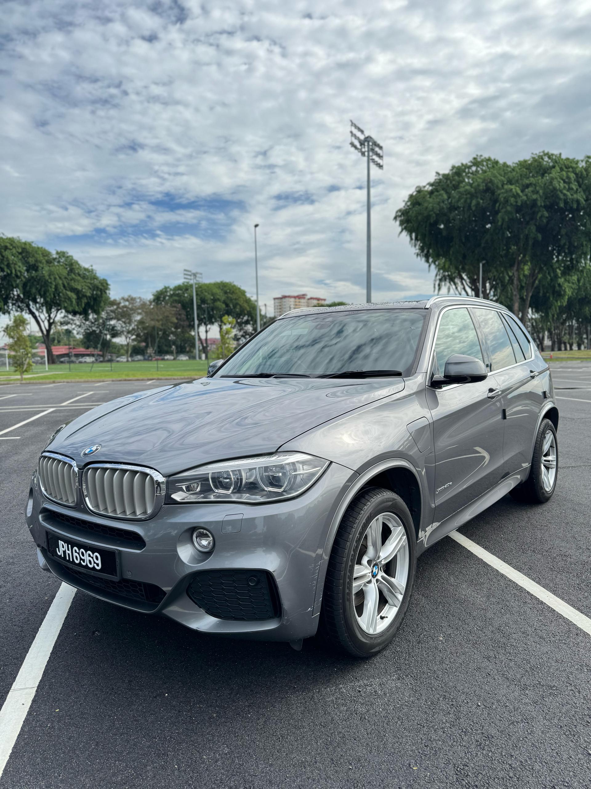 BMW X5 XDRIVE40E