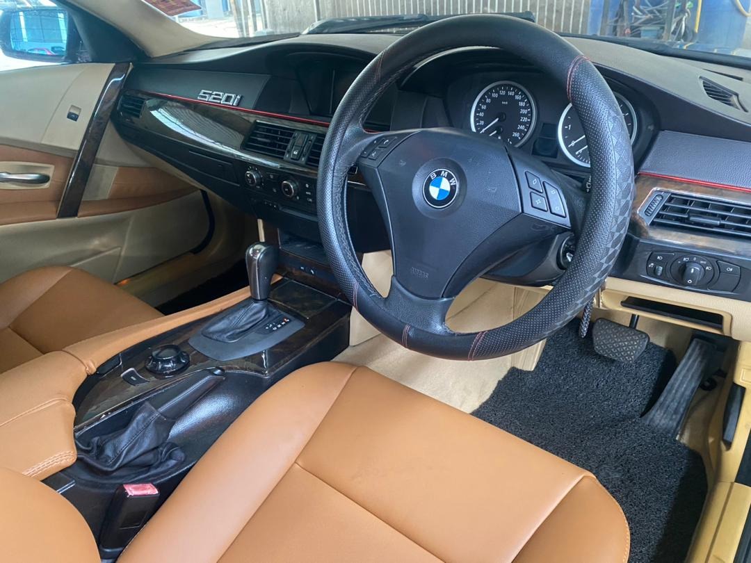 SYT5448 BMW 520I