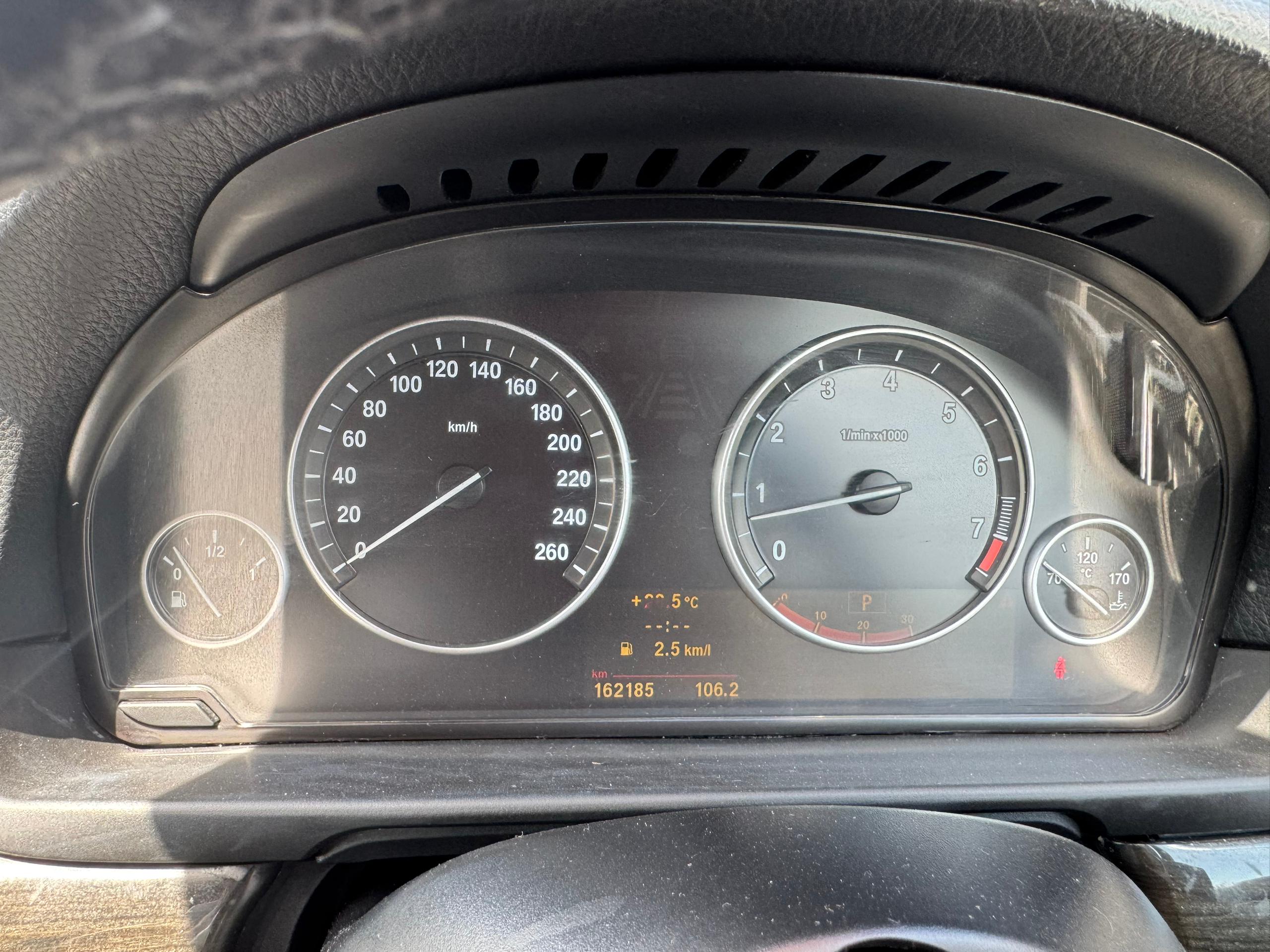 SM503 BMW 528I