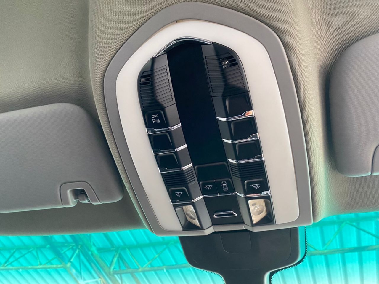 (WB7P) WITHOUT NO PORSCHE PANAMERA 3.6