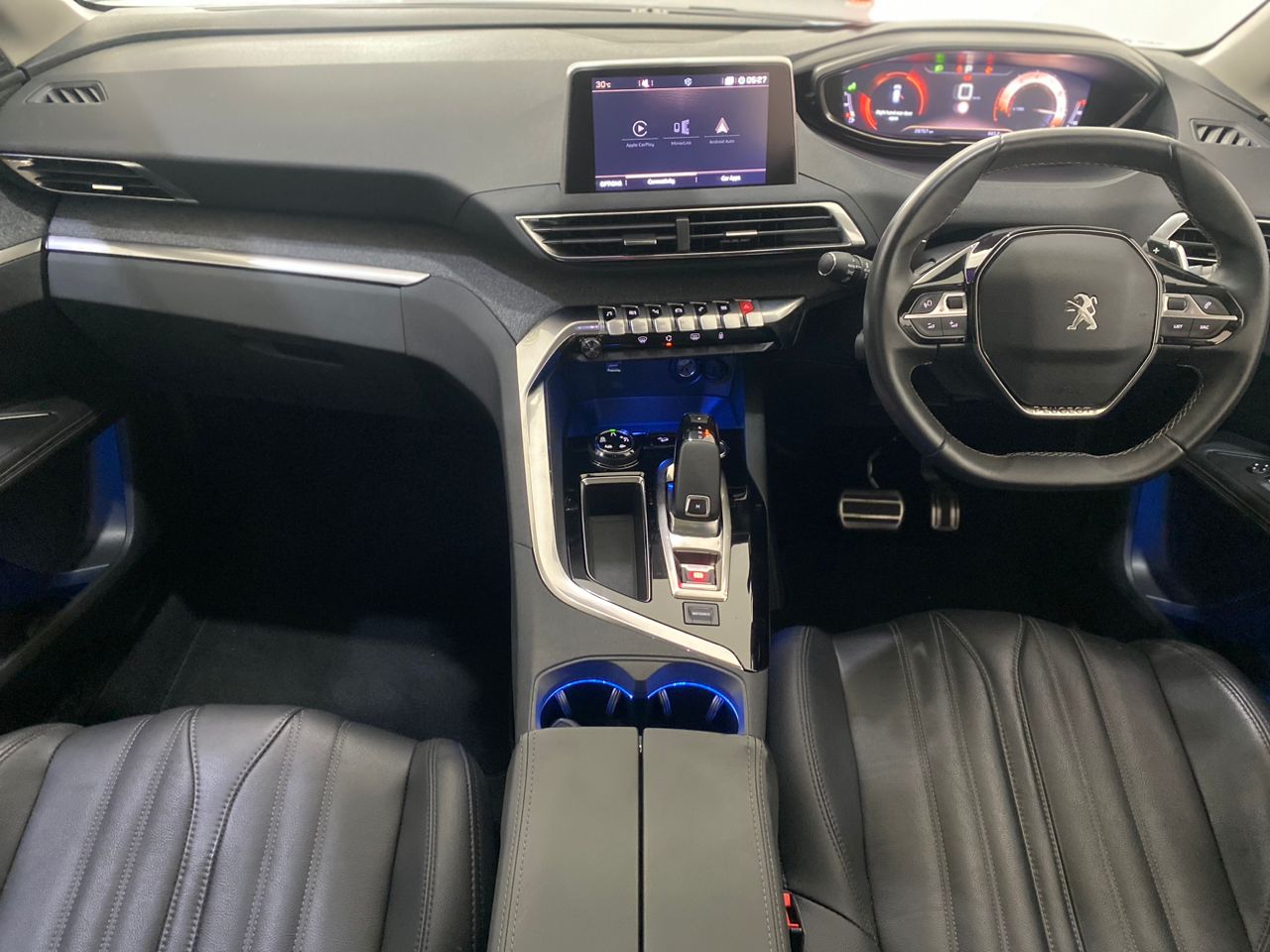 AMC2080 PRE-OWNED UNIT PEUGEOT 3008
